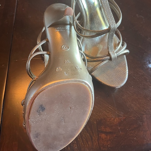 Aldo Gold Strappy Sandal - Picture 4 of 4